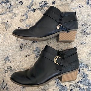 Dr Scholl’s Black Booties